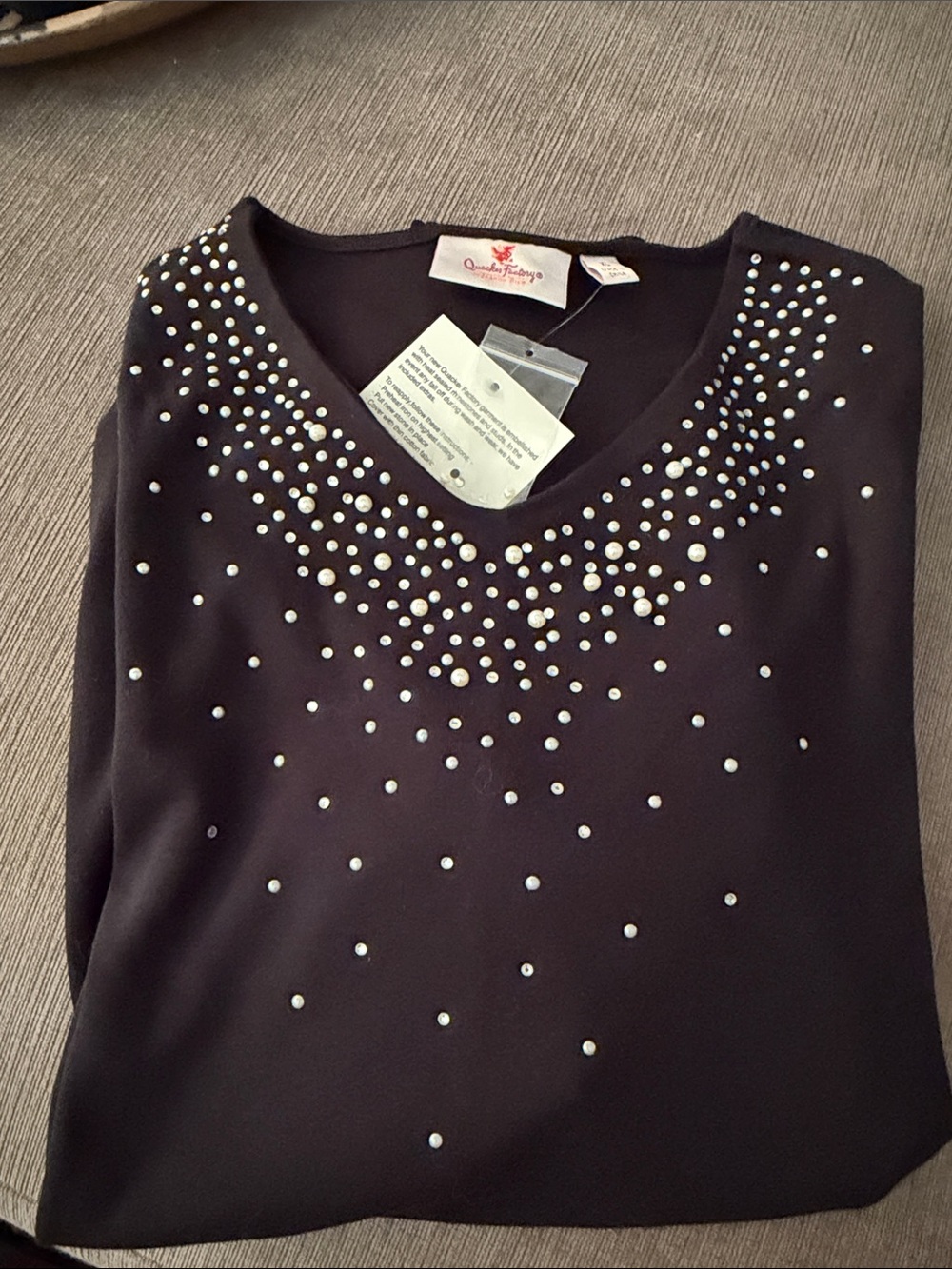 Embellished Black V-Neck T SHIRT with Pearl Accents Quacker Factory size XL